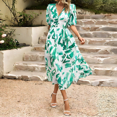 Amelia – Maxi dress with a floral pattern